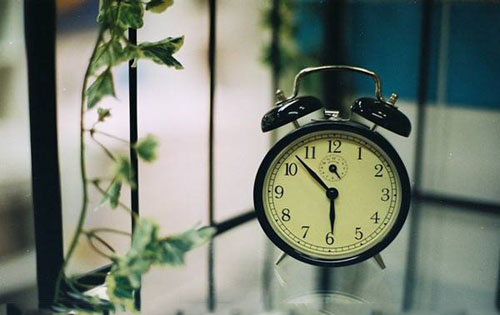 再谈论文写作技巧及论文发表时间与提升职称论文发表成功率的关系